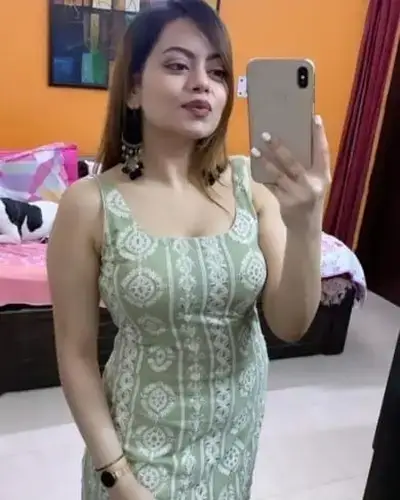 Call Girl in Alipur